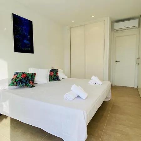 Mirador Blue - Penthouse With Roof Terrace Apartment *